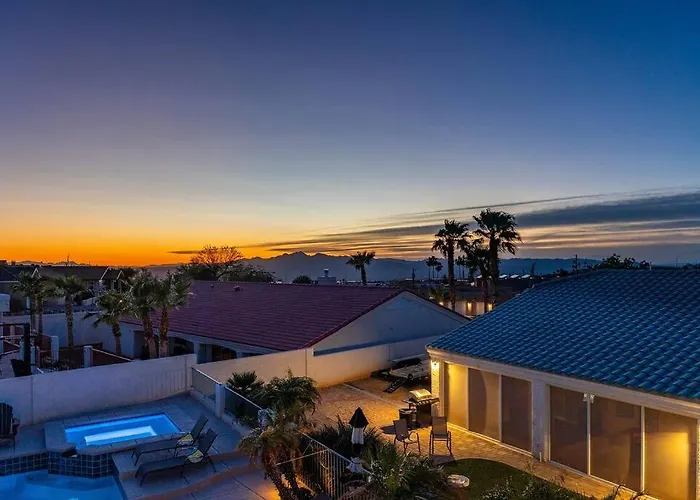 Pool Pool Table View Sleeps 24 Holiday home Lake Havasu City