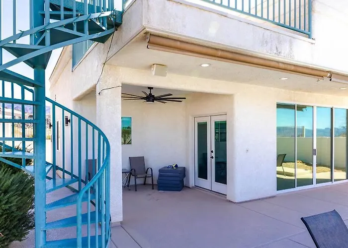 Pool Pool Table View Sleeps 24 *
