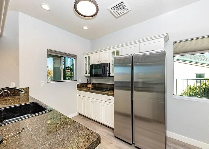 Pool Pool Table View Sleeps 24 * Lake Havasu City