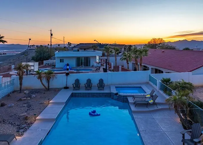 Pool Pool Table View Sleeps 24 *