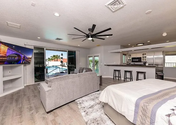 Holiday home Pool Pool Table View Sleeps 24 *