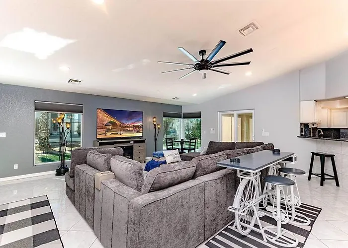 Pool Pool Table View Sleeps 24 * Lake Havasu City