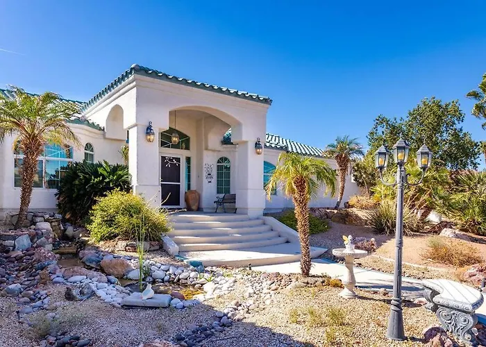 Pool Pool Table View Sleeps 24 Holiday home Lake Havasu City