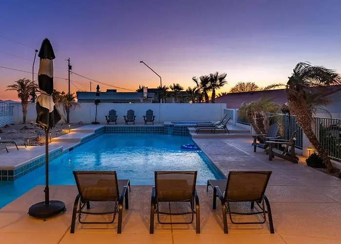 Pool Pool Table View Sleeps 24